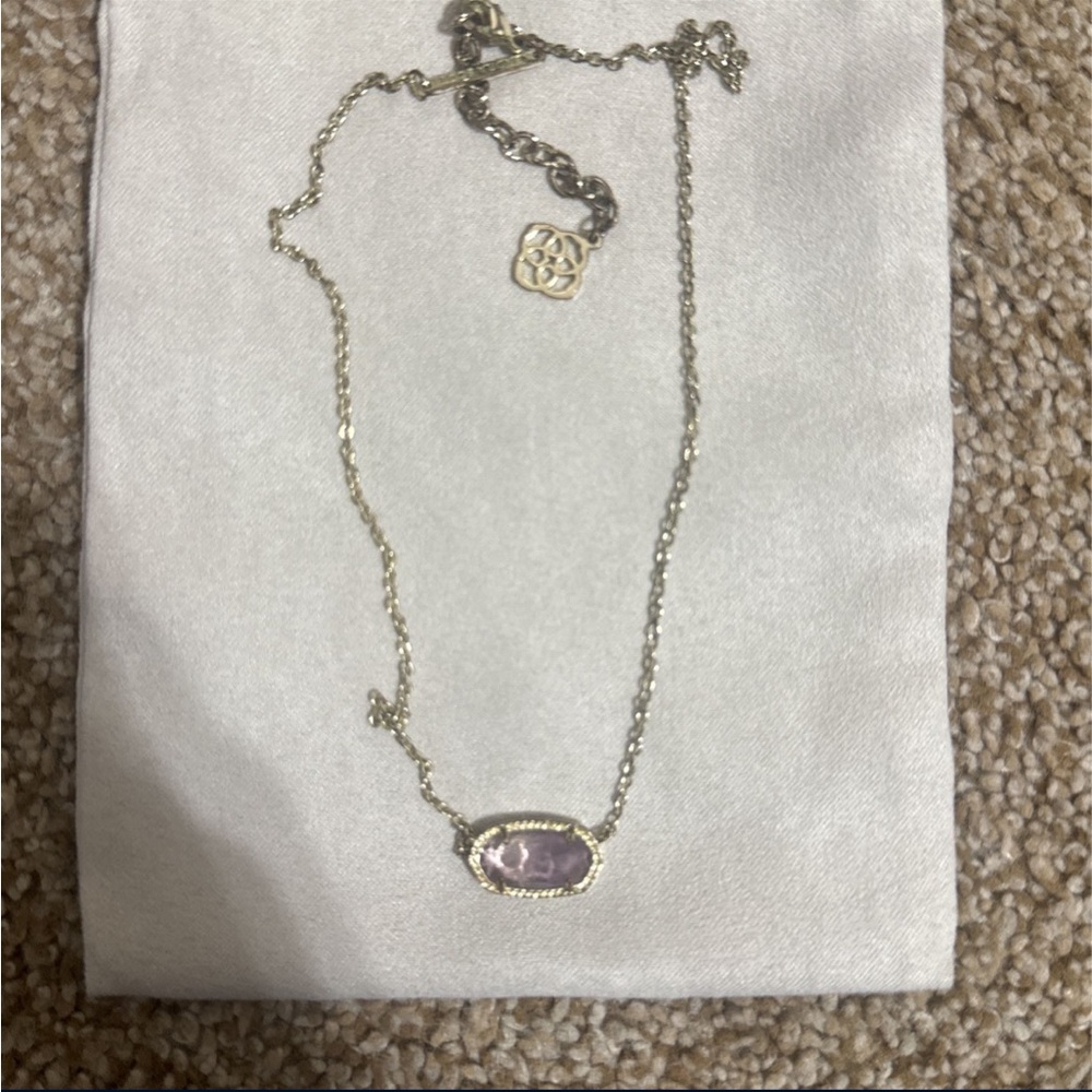 Kendra scott necklace